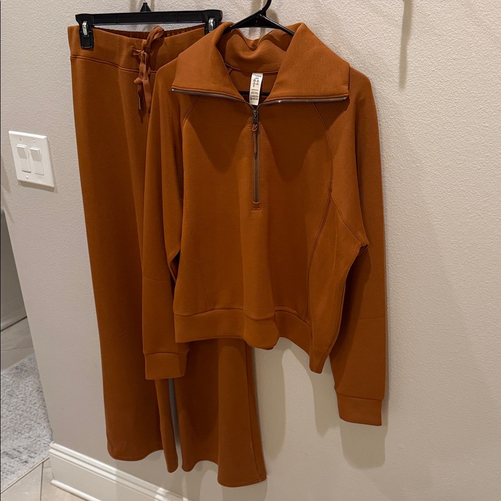 Spanx Air Essentials Quarter-Zip Sweatsuit Set (Lg)